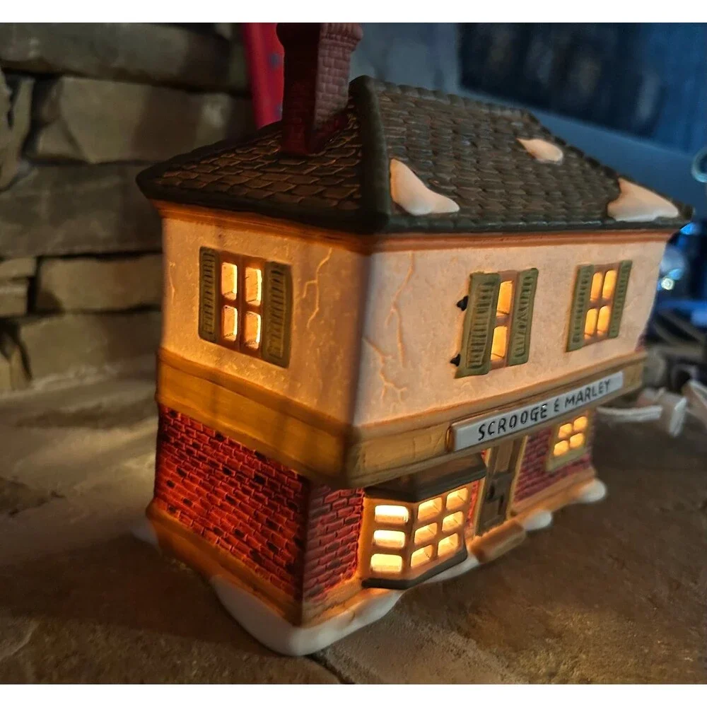 Dept 56 Dickens Series Scrooge And Marley Counting House 6500-5 W/light & Box